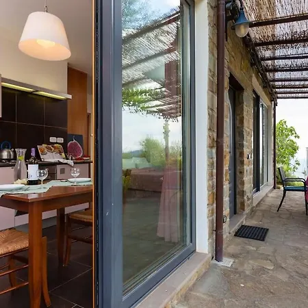 Tiny Loft Mit Grosser Terrasse - Cilentissimo-1km Zum Meer Apartment