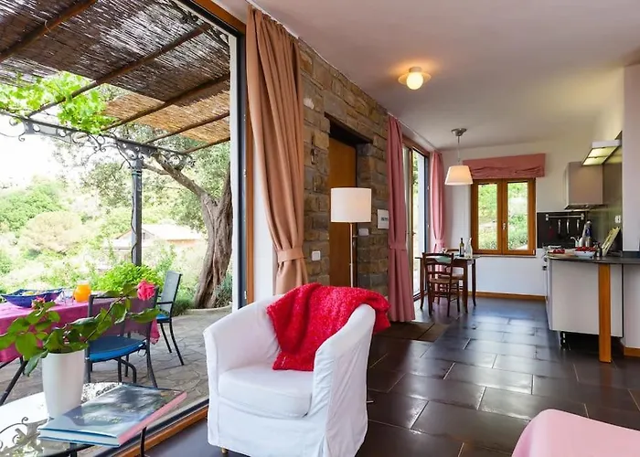 Apartment Tiny Loft Mit Grosser Terrasse - Cilentissimo-1km Zum Castellabate