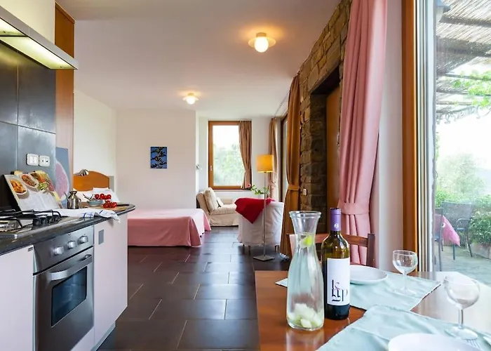 Apartment Tiny Loft Mit Grosser Terrasse - Cilentissimo-1km Zum Castellabate