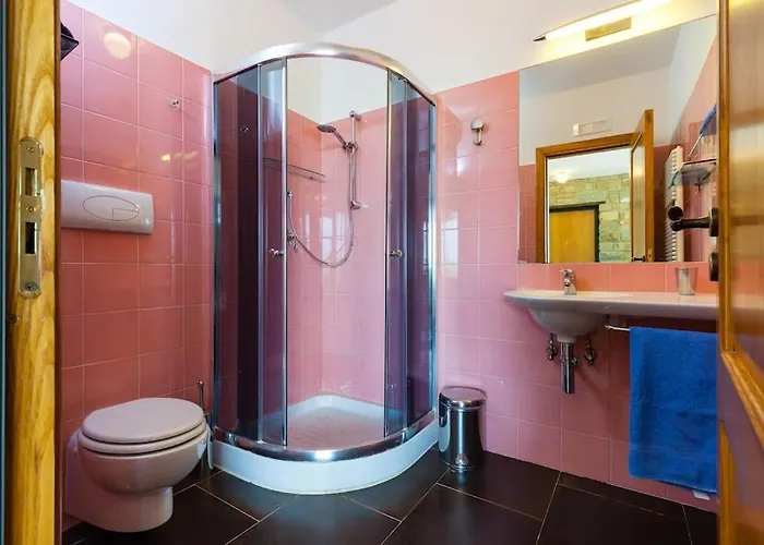 Tiny Loft Mit Grosser Terrasse - Cilentissimo-1km Zum Castellabate